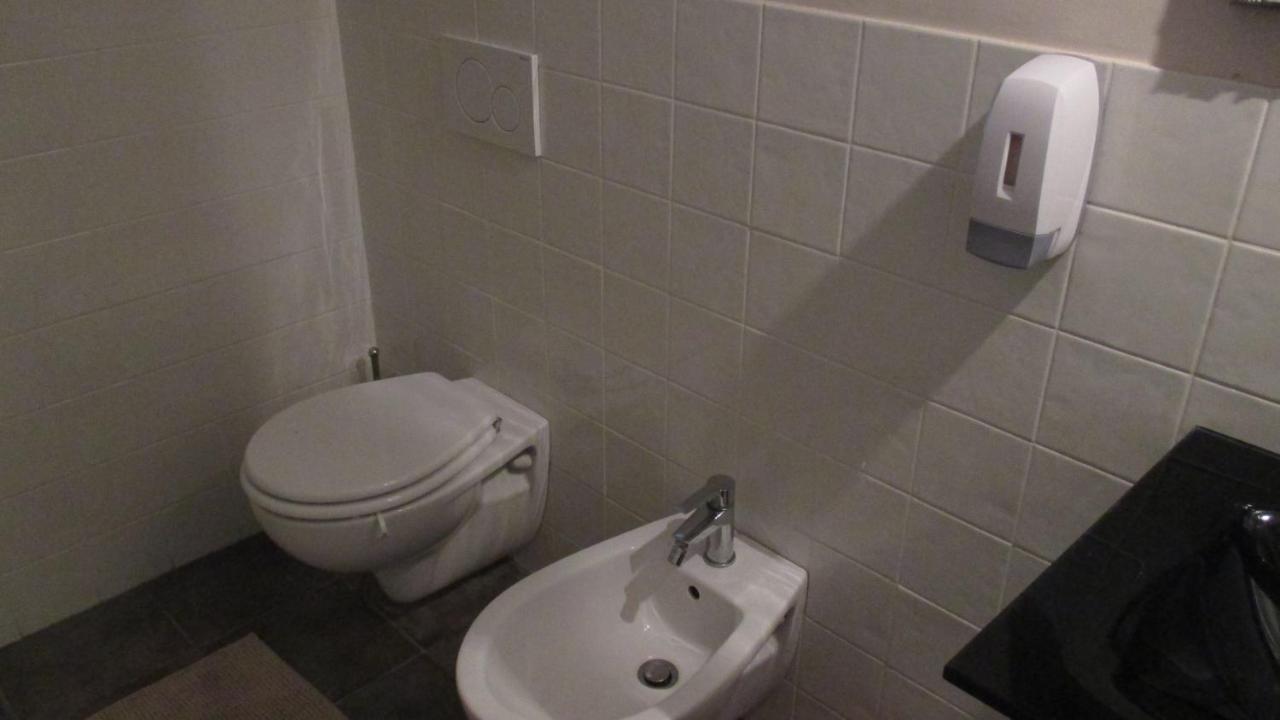 אסיסי Relais"La Cappuccina" Rooms&Apartments מראה חיצוני תמונה