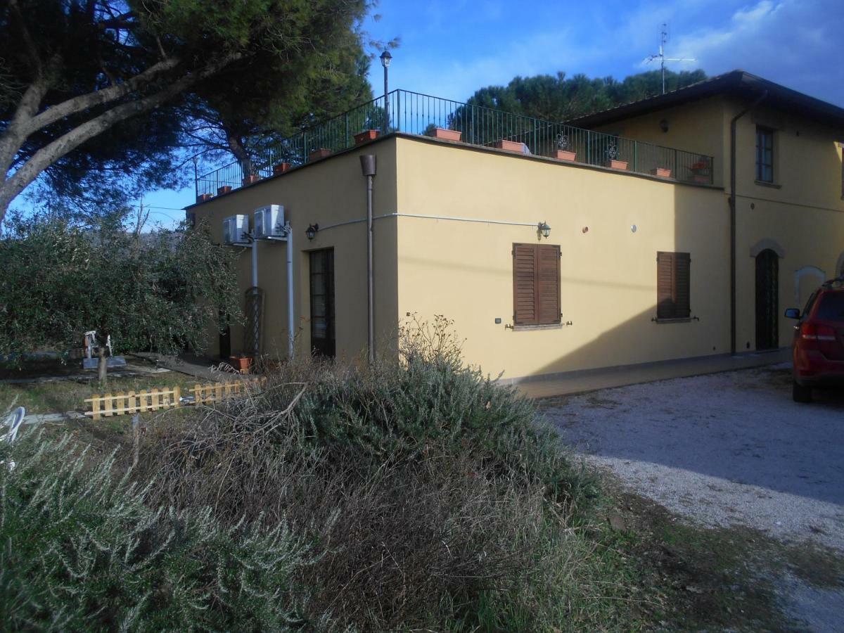 אסיסי Relais"La Cappuccina" Rooms&Apartments מראה חיצוני תמונה
